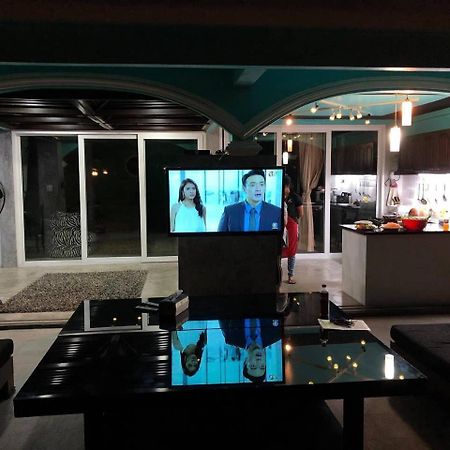 Baan Heaven / Patong Beach Pool Villa Sleeps Up To 15 מראה חיצוני תמונה